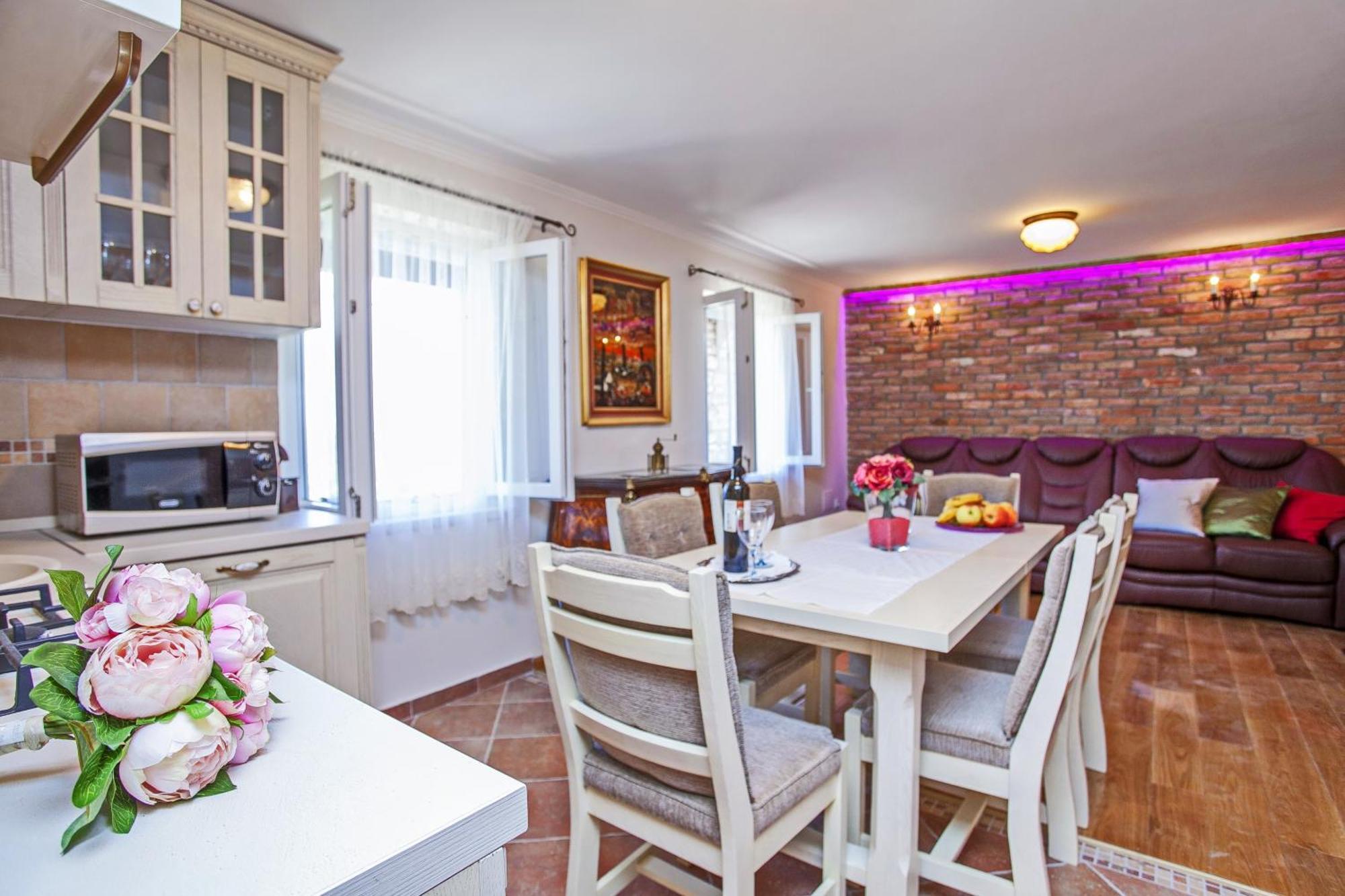 벨라루카 Stone House San Pelegrin 빌라 외부 사진